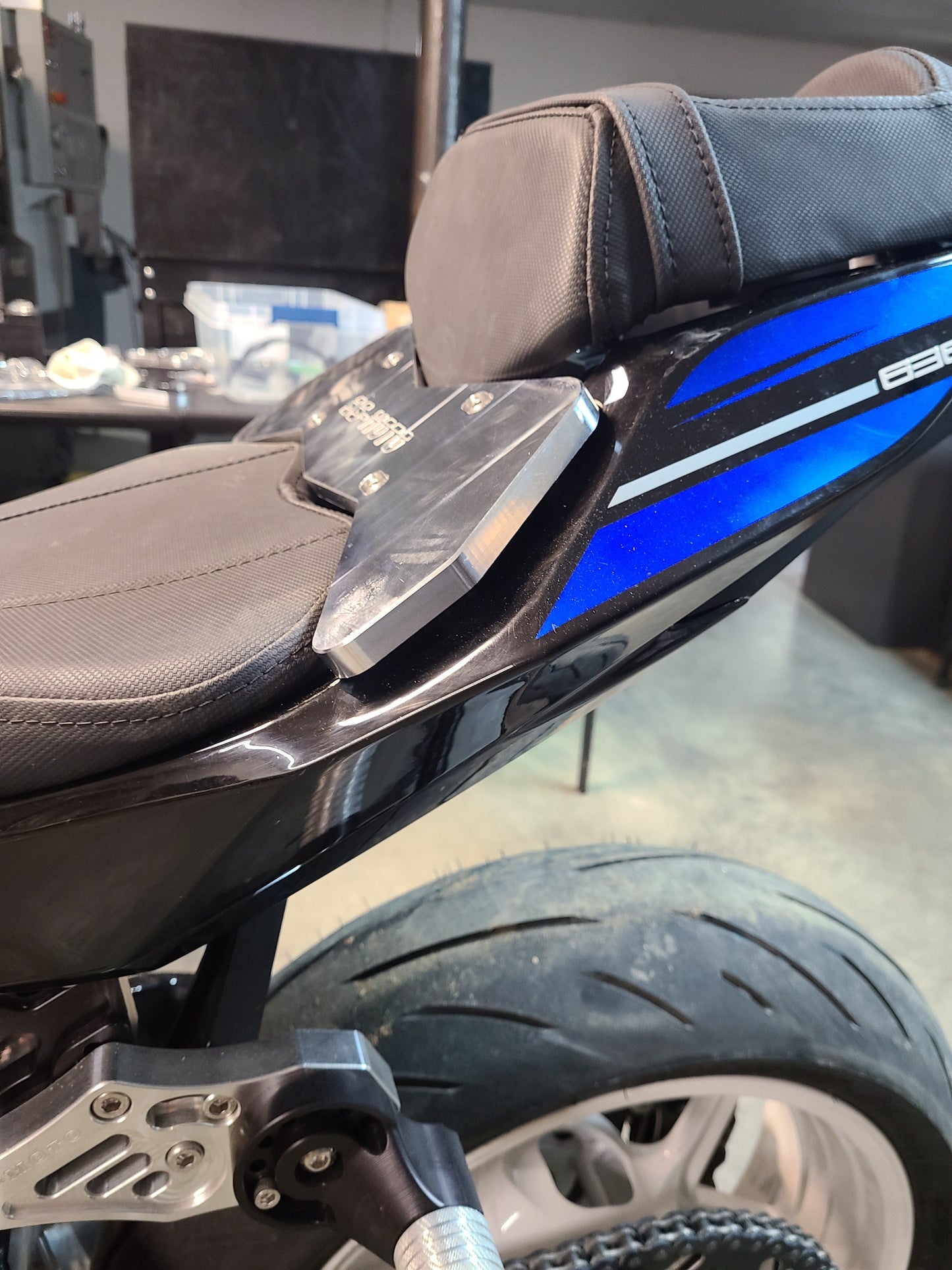 TAIL SAVER / STEP PLATE FOR 09-18 ZX6R/636